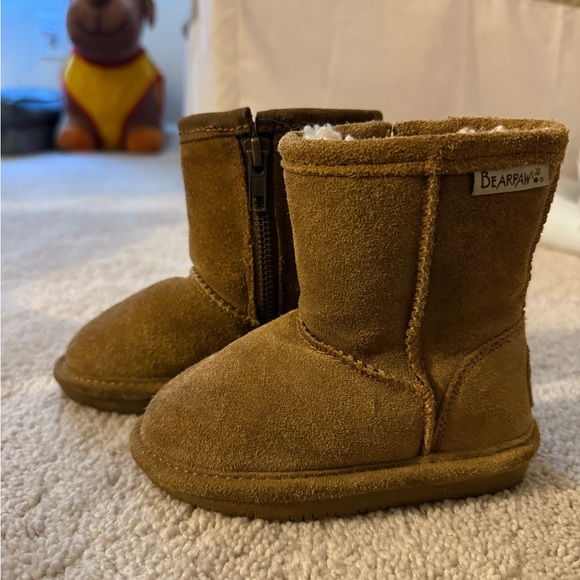 BearPaw Toddler Tan Suede Boots - Picture 1 of 4